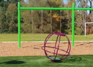 Comet Spinner & Single Post Swing Bays